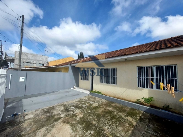 CASA DE 3 QUARTOS DE LAJE NA VILA SÃO TIAGO EM PIRAQUARA WSK Imóveis